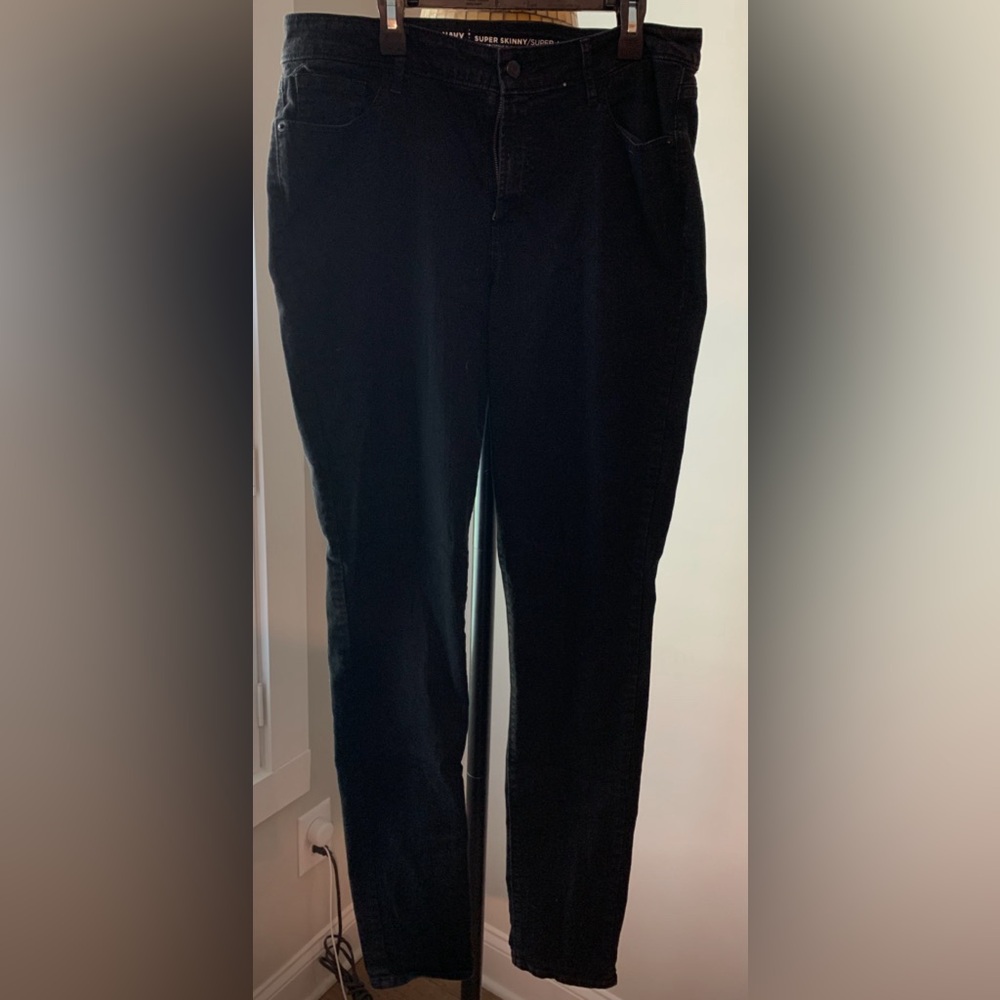 Old Navy Super Skinny Mid Rise Jeans J8